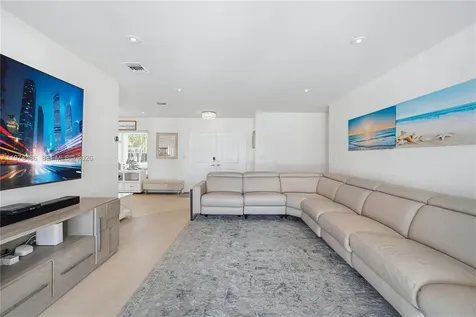 11012 SW 117th Street Miami FL 33176