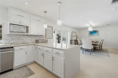 11012 SW 117th Street Miami FL 33176