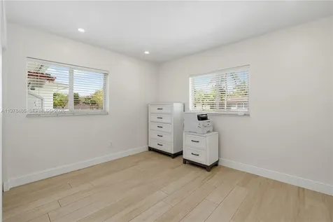 11012 SW 117th Street Miami FL 33176
