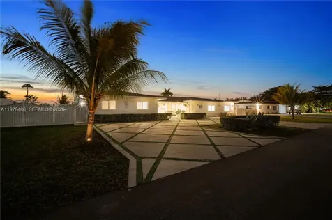 11012 SW 117th Street Miami FL 33176