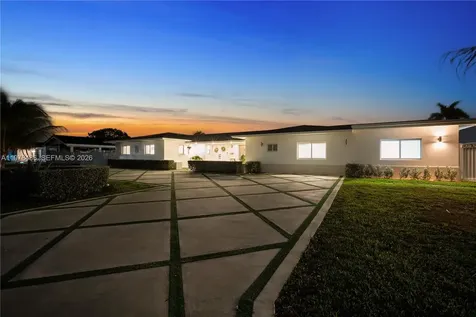 11012 SW 117th Street Miami FL 33176