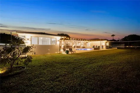 11012 SW 117th Street Miami FL 33176