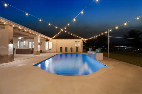 11012 SW 117th Street Miami FL 33176