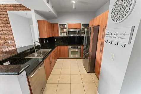 3232 SW 22nd Terrace Miami FL 33145