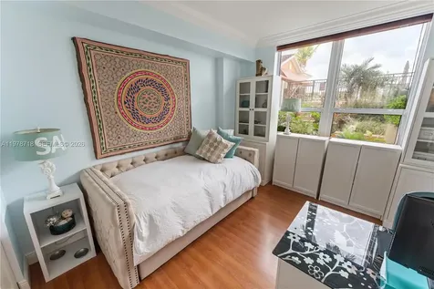 3232 SW 22nd Terrace Miami FL 33145