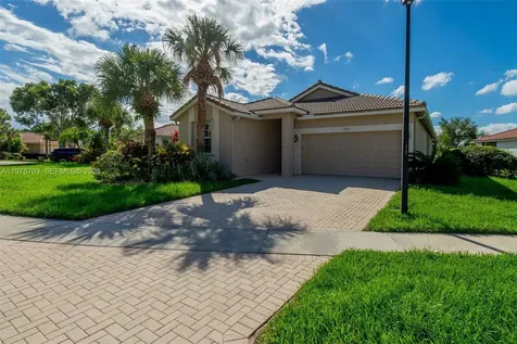 2675 Clipper Circle West Palm Beach FL 33411