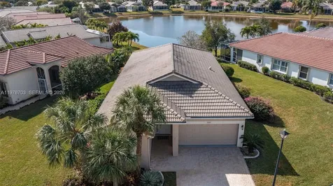 2675 Clipper Circle West Palm Beach FL 33411