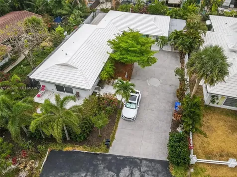 4512 Seagrape Drive Lauderdale By The Sea FL 33308