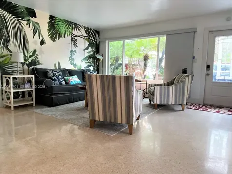 4512 Seagrape Drive Lauderdale By The Sea FL 33308