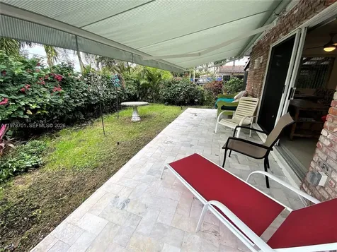4512 Seagrape Drive Lauderdale By The Sea FL 33308