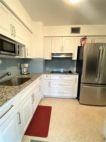 4512 Seagrape Drive Lauderdale By The Sea FL 33308
