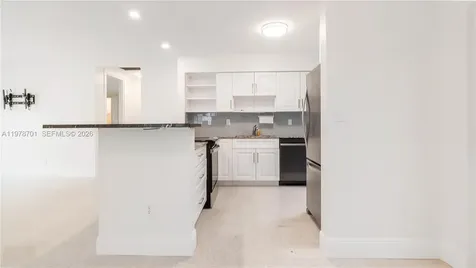 4512 Seagrape Drive Lauderdale By The Sea FL 33308