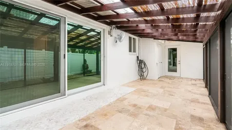 4512 Seagrape Drive Lauderdale By The Sea FL 33308
