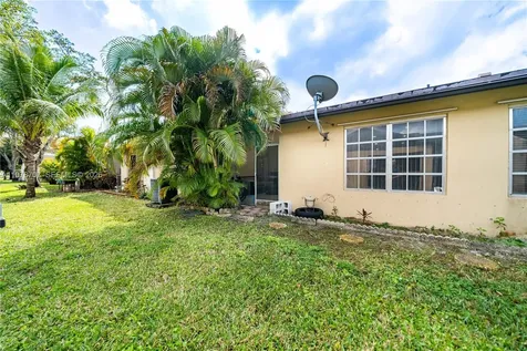 9341 E Fern Lane Miramar FL 33025