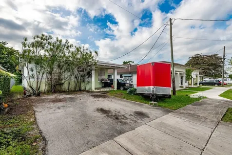 10338 SW 180th Street #2 Miami FL 33157
