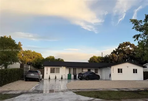 15915 SW 103rd Place Miami FL 33157