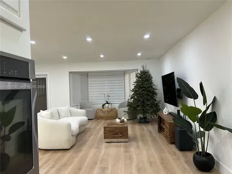 15915 SW 103rd Place Miami FL 33157