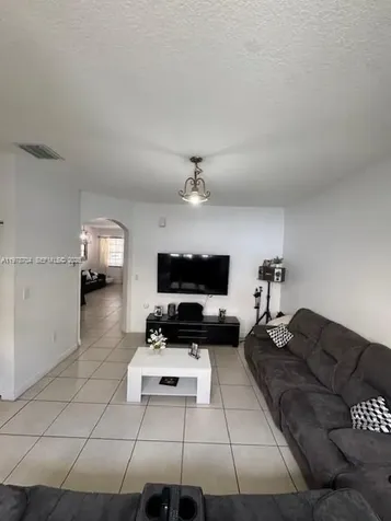 12923 SW 135th Terrace Miami FL 33186