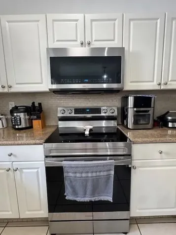 12923 SW 135th Terrace Miami FL 33186