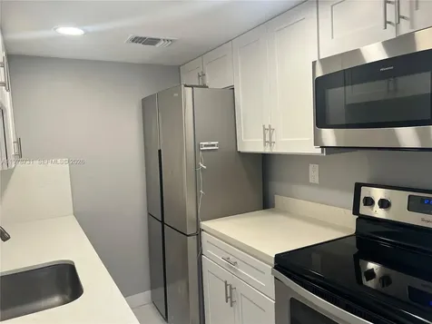 3304 Virginia Street Miami FL 33133