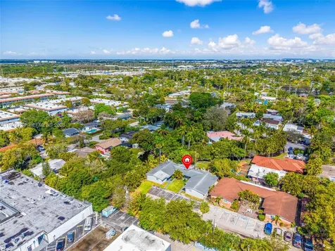 355 NW 32nd Street Oakland Park FL 33309