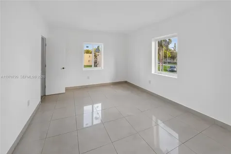 475 NW 84th Terrace Miami FL 33150