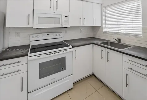 475 NW 84th Terrace Miami FL 33150