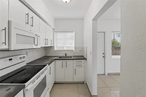 475 NW 84th Terrace Miami FL 33150