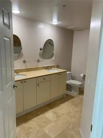 1745 E Hallandale Beach Boulevard Hallandale Beach FL 33009