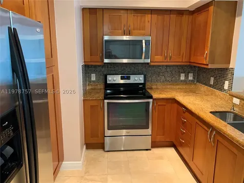 1745 E Hallandale Beach Boulevard Hallandale Beach FL 33009