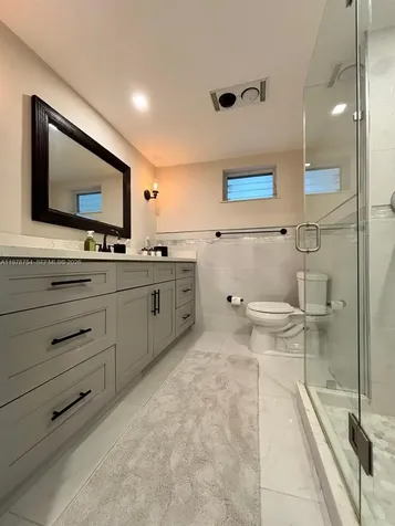 3050 NE 48th Street Fort Lauderdale FL 33308
