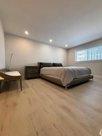 3050 NE 48th Street Fort Lauderdale FL 33308