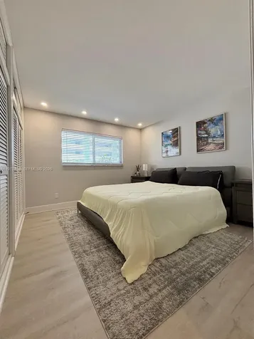 3050 NE 48th Street Fort Lauderdale FL 33308