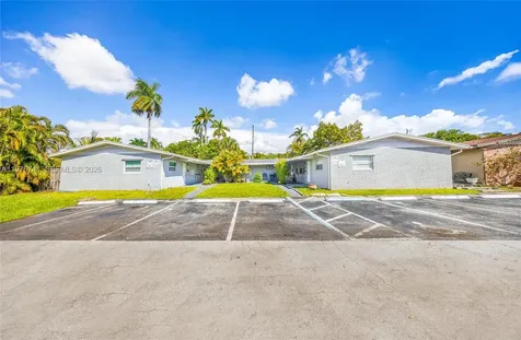 355 NW 32nd Street Oakland Park FL 33309