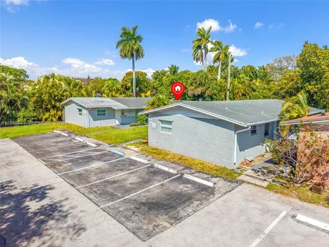 355 NW 32nd Street Oakland Park FL 33309