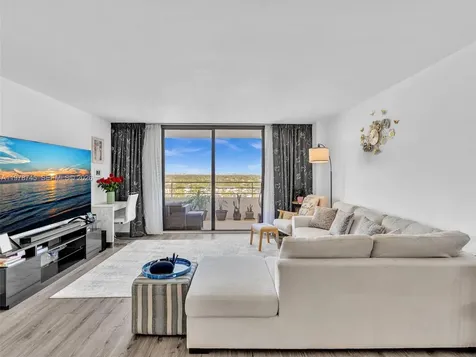 2500 Parkview Drive Hallandale Beach FL 33009