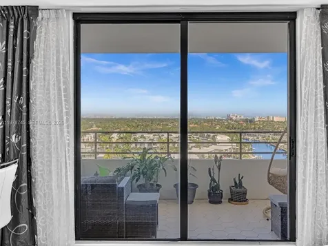 2500 Parkview Drive Hallandale Beach FL 33009