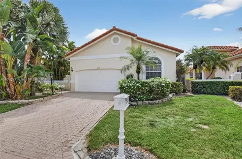 5244 Bodega Place Delray Beach FL 33484