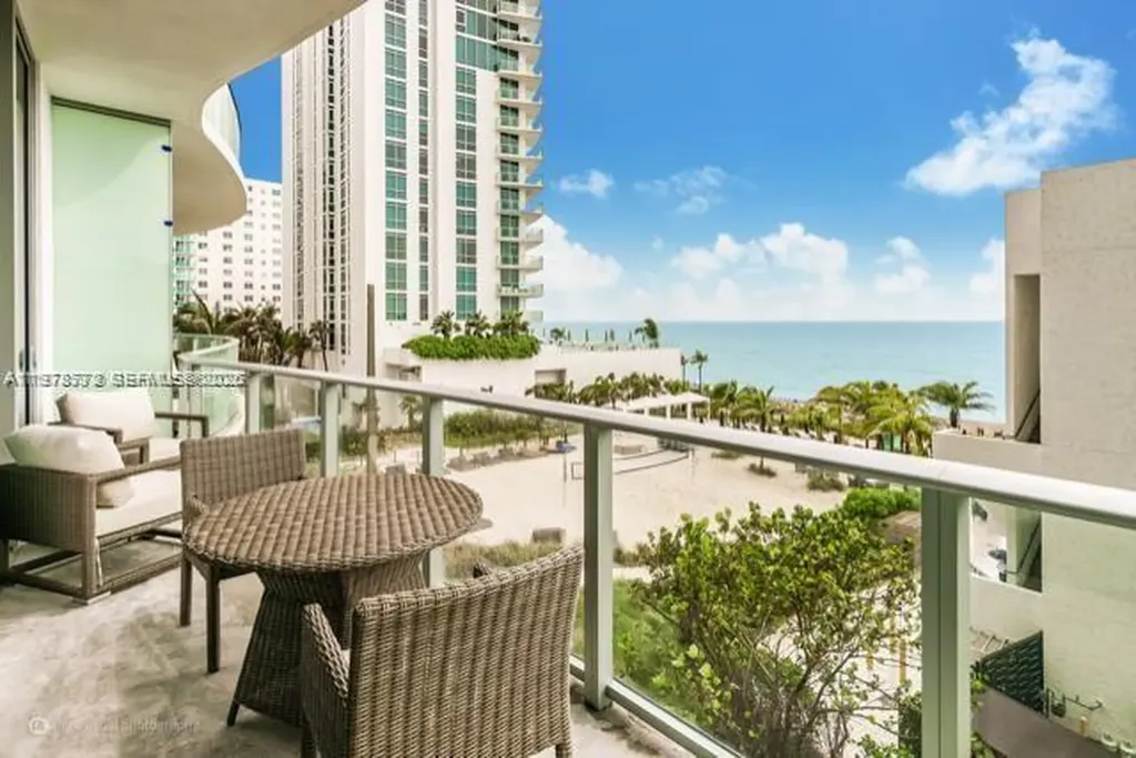 4111 S Ocean Drive Hollywood FL 33019