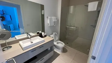 4111 S Ocean Drive Hollywood FL 33019