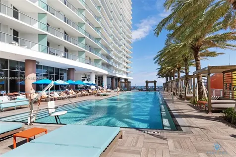4111 S Ocean Drive Hollywood FL 33019