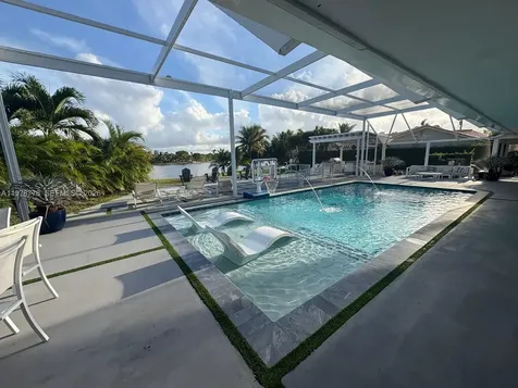 6890 Winged Foot Drive Hialeah FL 33015