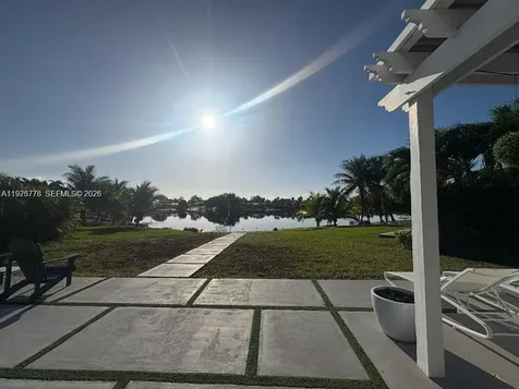 6890 Winged Foot Drive Hialeah FL 33015