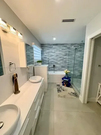 6890 Winged Foot Drive Hialeah FL 33015