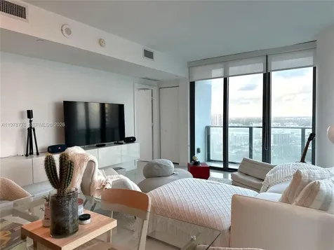 650 NE 32nd Street Miami FL 33137