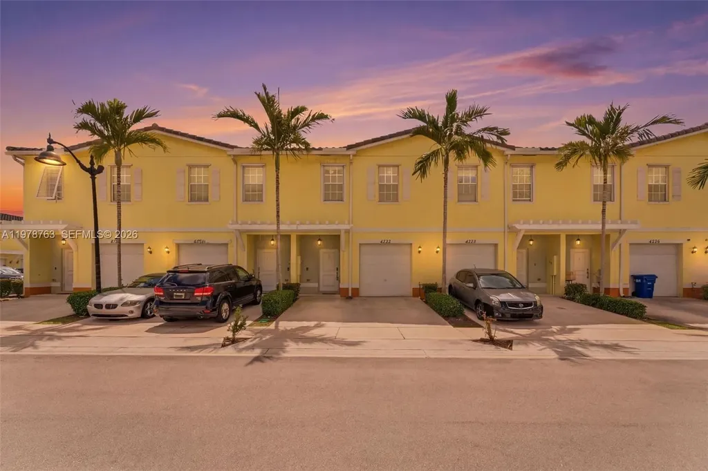4032 NW 11th Street Lauderhill FL 33313