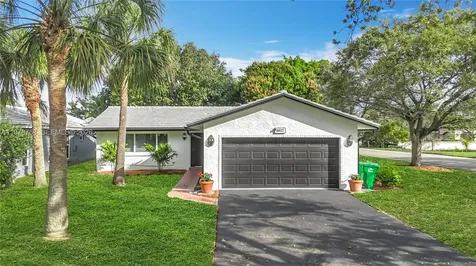 8977 NW 21st Court Coral Springs FL 33071