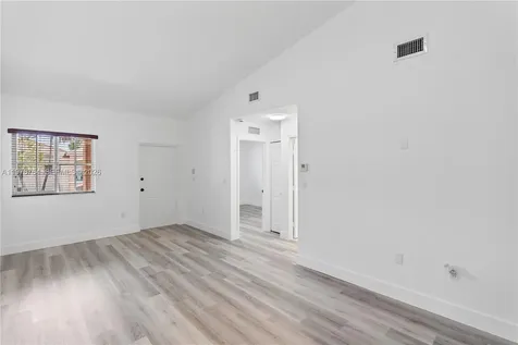 2930 SE 12 Road Homestead FL 33035