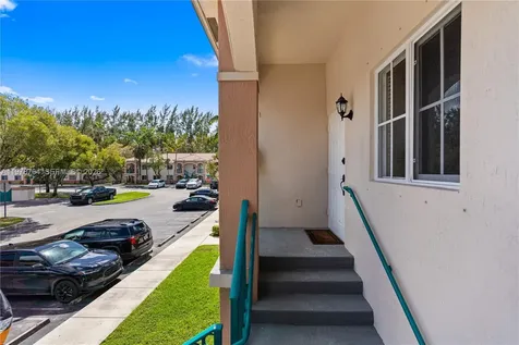2930 SE 12 Road Homestead FL 33035
