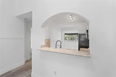 2930 SE 12 Road Homestead FL 33035
